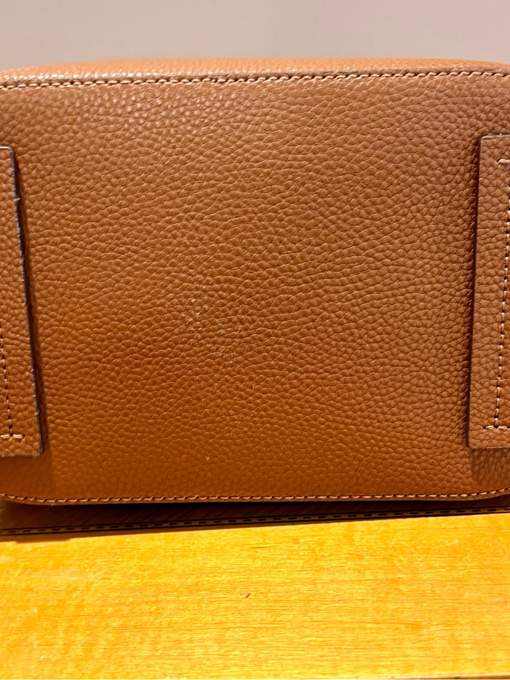 Marc Jacobs Brown Pebbled Leather Shoulder Bag with Gold Hardware - Picture 5 of 8
